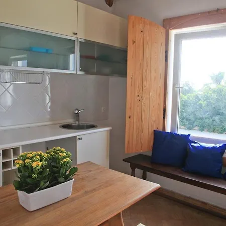 Traditional Four Bedroom Farmhouse Style House With Private Pool Bbq And Wifi In